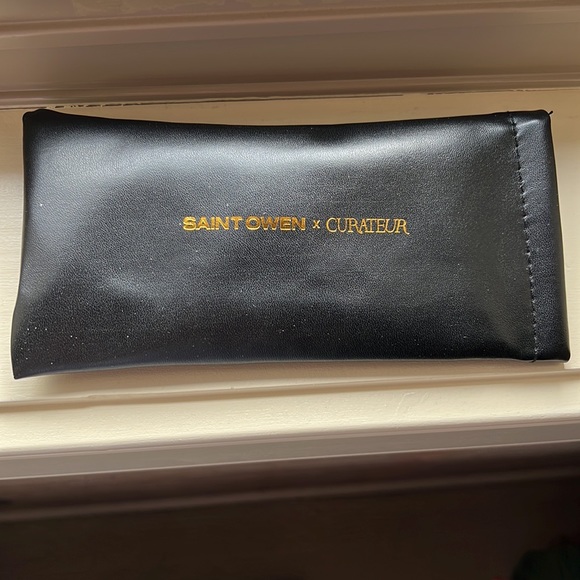 Sunglasses -NEW - Picture 2 of 5